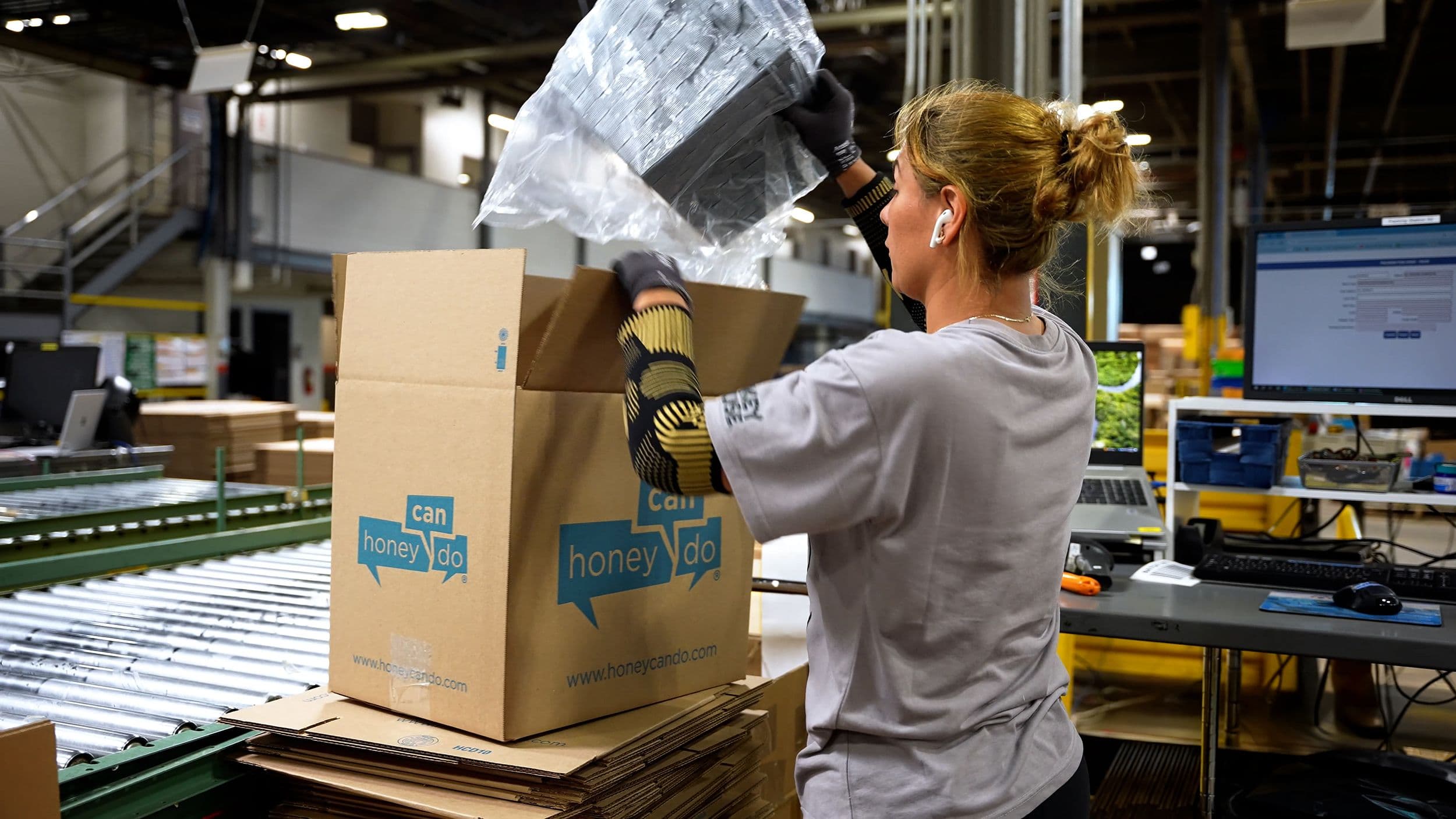 Honey-Can-Do improves efficiency and capacity by implementing Softeon’s Warehouse Management System