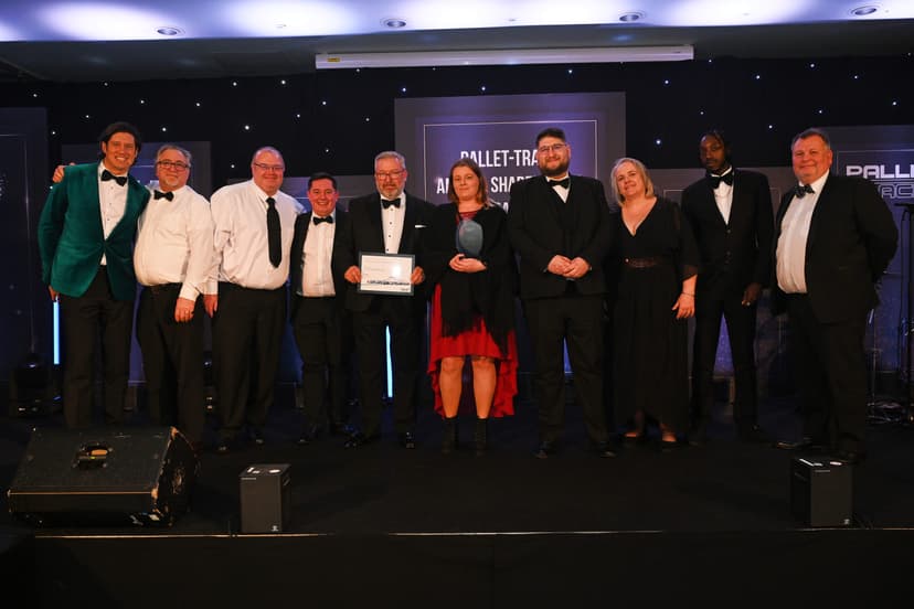 Double award win for R&Co communications