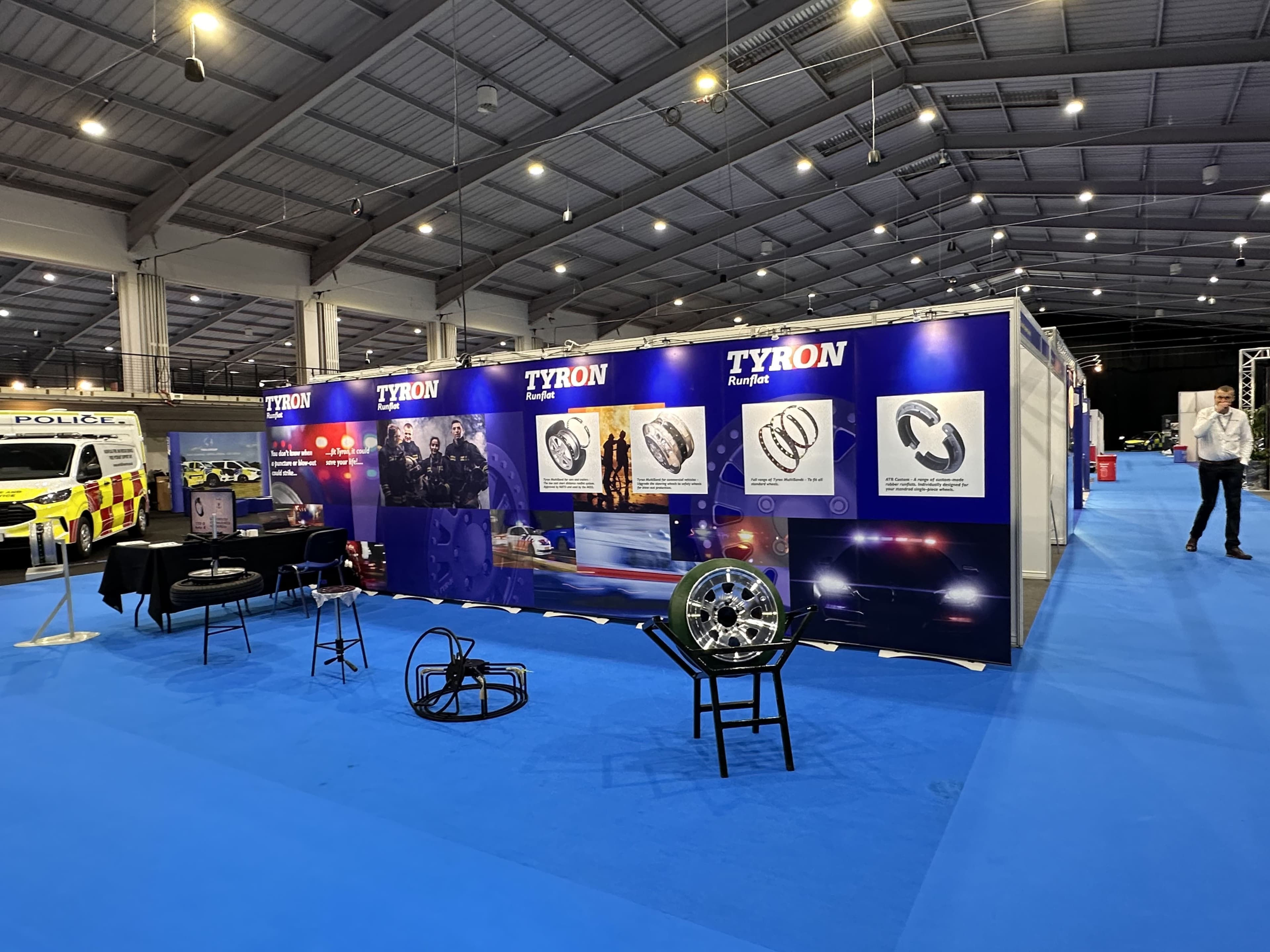 Tyron Runflat grips the blue-light sector