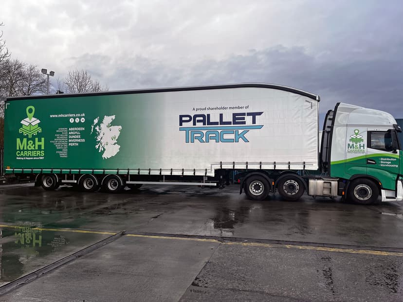 New livery reflects M&H Carriers’ Pallet-Track growth