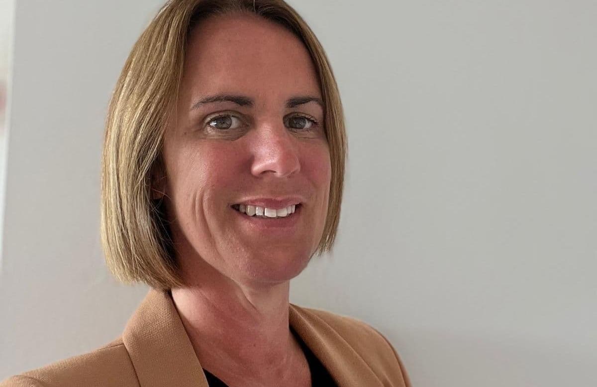 Apprenticeship pledge offers ‘glimmer of hope’ against ‘entry level blockers’ for young people, says recruitment expert