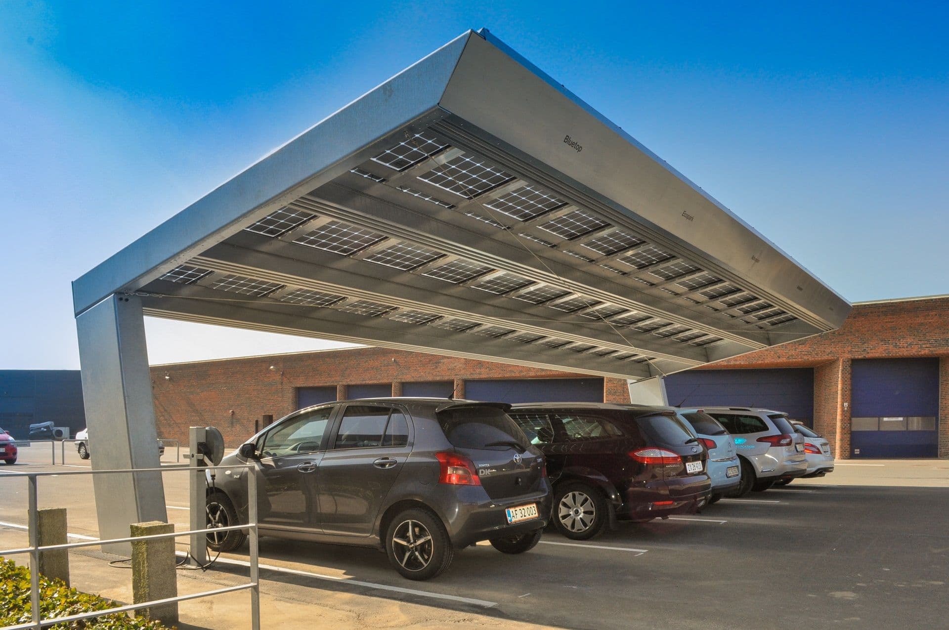 ‘Solar revolution’ of car parks could release £1.4 billion in energy savings